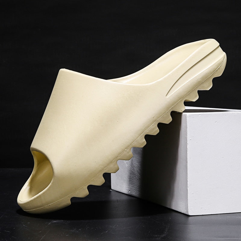 Men's Summer Yzy Slides Breathable Cool Beach Shoes Flip Flops Fish Mouth Bone White Men Slippers Lightweight Plus Size 34-46