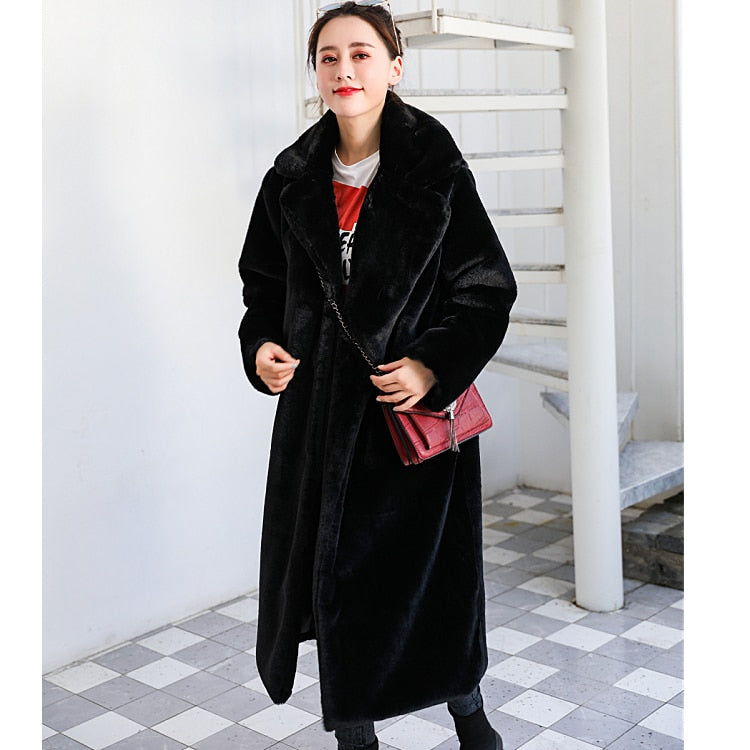 2021 New Women Winter Warm Faux Fur Coat Thick Women Long Coat Turn Down Collar Women Warm Coat With Belt Casaco Feminino