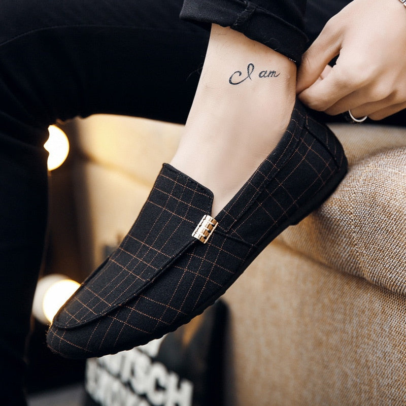 ZYYZYM Men Casual Shoes 2021 Spring Summer Men Loafers New Slip On Light Canvas Youth Men Shoes Breathable Fashion Flat Footwear
