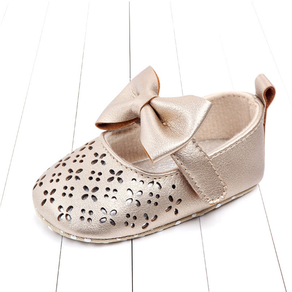 Baby Girls First Walker Summer Anti-slip Soft Bottom Girl Princess Shoes Big Bow Hollow Out Baby Shoes Wedding Party Shoes