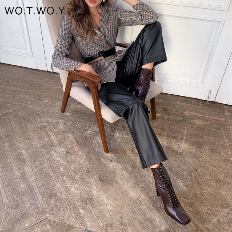 WOTWOY Elastic High Waist Fleece Straight Leather Pants Women Loose Patchwork Faux Leather Trouser Women Pockets Mujer Pantalone