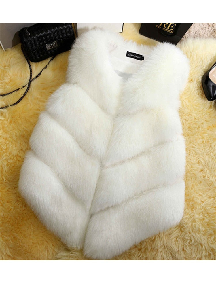 ZADORIN New Luxury Faux Fox Fur Vest Women Furry Short Faux Fur Vests Coat Fur Gilet Fourrure Autumn Winter Overcoat