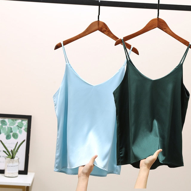 2021 Women Sexy Crop Tops Silk Tube Top Female Sleeveless Camis Seamless Sports Lingerie Tee Bra Crop Top Bandeau Top Tank Sling