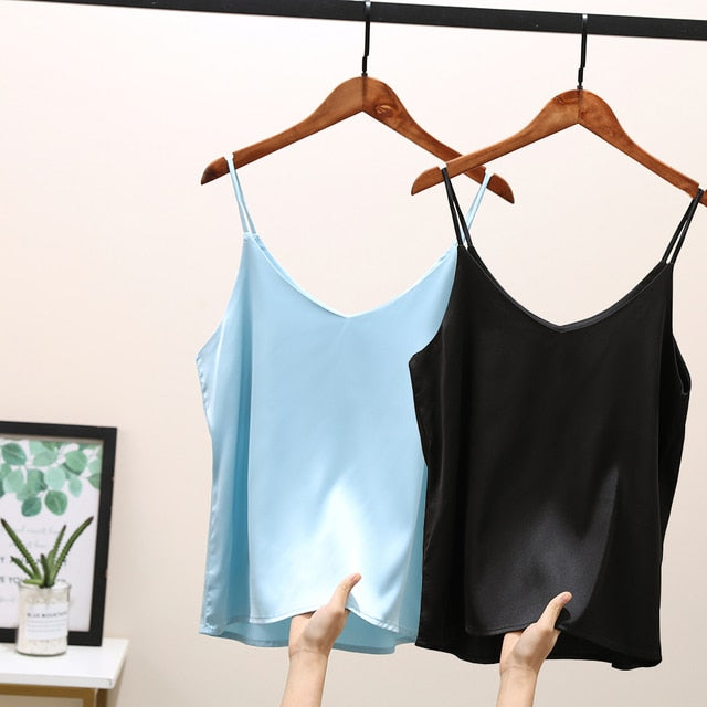 2021 Women Sexy Crop Tops Silk Tube Top Female Sleeveless Camis Seamless Sports Lingerie Tee Bra Crop Top Bandeau Top Tank Sling
