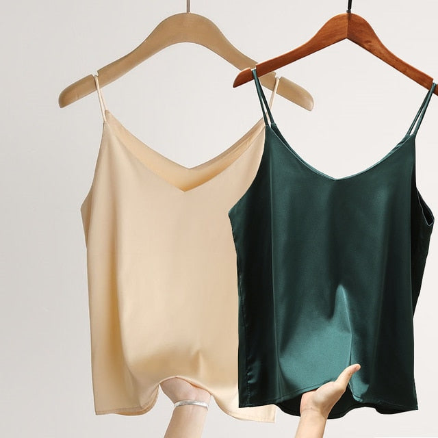 2021 Women Sexy Crop Tops Silk Tube Top Female Sleeveless Camis Seamless Sports Lingerie Tee Bra Crop Top Bandeau Top Tank Sling