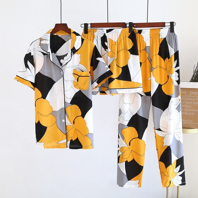 2021 New Women's Spring And Summer100%Viscose Pajamas Three-piece Short Sleeve + Shorts + Trousers Soft And Comfortable Homewear