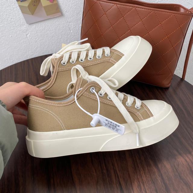 QWEEK Sneakers Women Platform Sport Shoes Korean Spring Casual Basket Flat Tennis Athletic Canvas Trainers Anime Kawaii Lolita