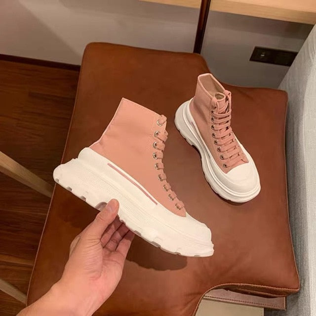 2021 New McQueen Canvas Shoes Women's Thick-Soled Men's And women's Old Shoes High Tops Increase The Trend Of White Shoes