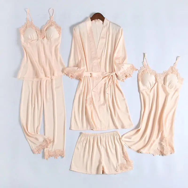 44204614189297|44204614222065|44204614254833|44204614287601