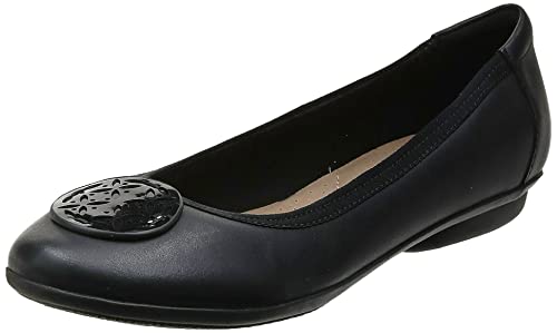 Clarks Women's Gracelin Lola Ballet Flat, Black Leather/Synthetic Combo, 8 Medium US