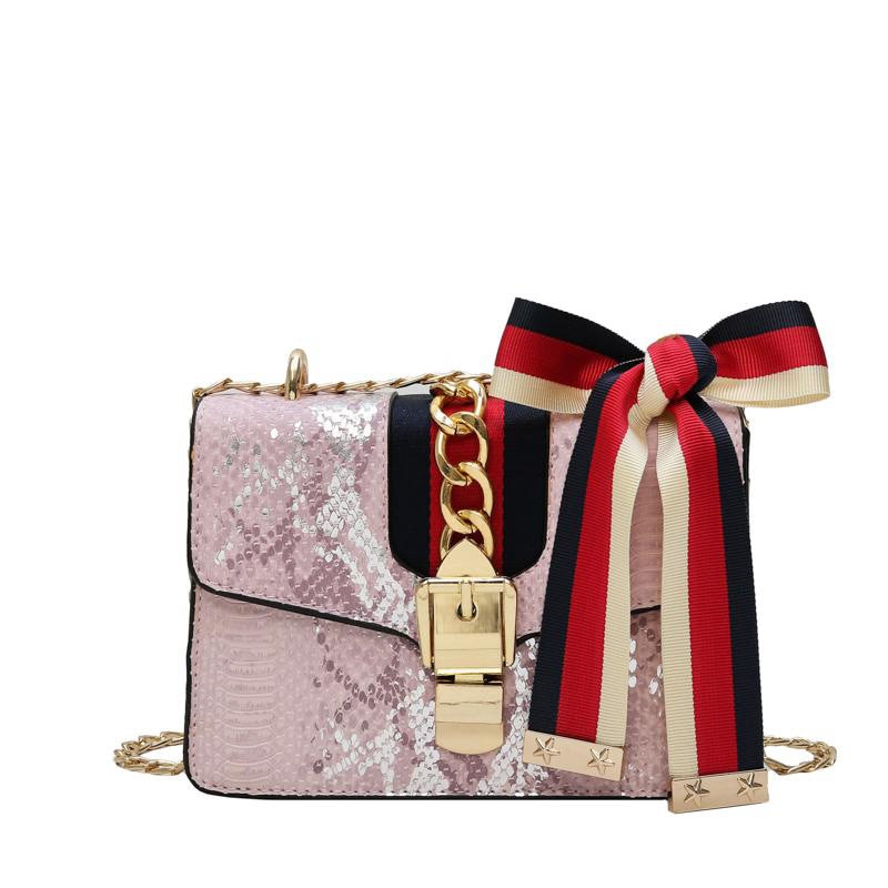 Women&#39;s shoulder bag personality pattern luxury design love lock women Messenger bag high quality discount bags for women 2019