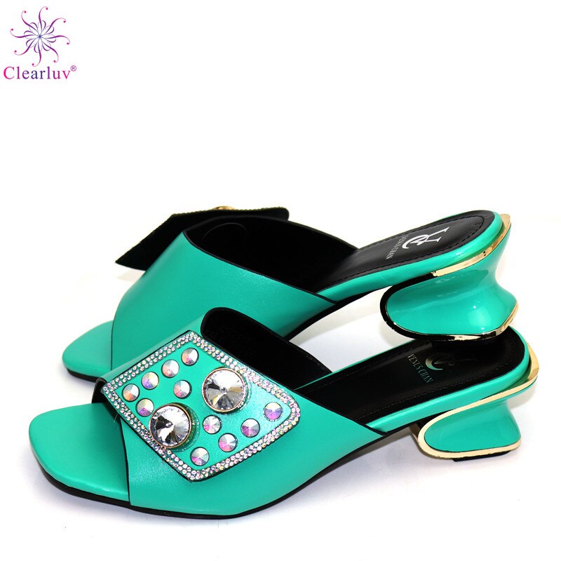 New Arrival Italian Women Wedding Pumps Decorated with Rhinestone Slip on Shoes for Women Nigerian Shoes Luxury Sandals Women