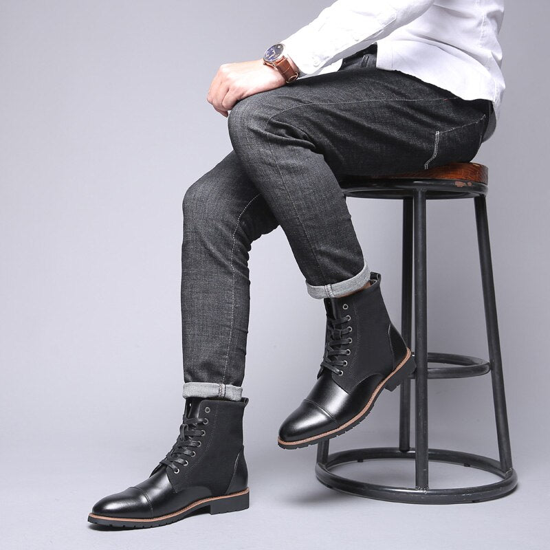 ZYYZYM Men Leather Boots Autumn Winter Superior quality Plush Keep Warm Men Motorcycle Boots Men Plus Size 38-48