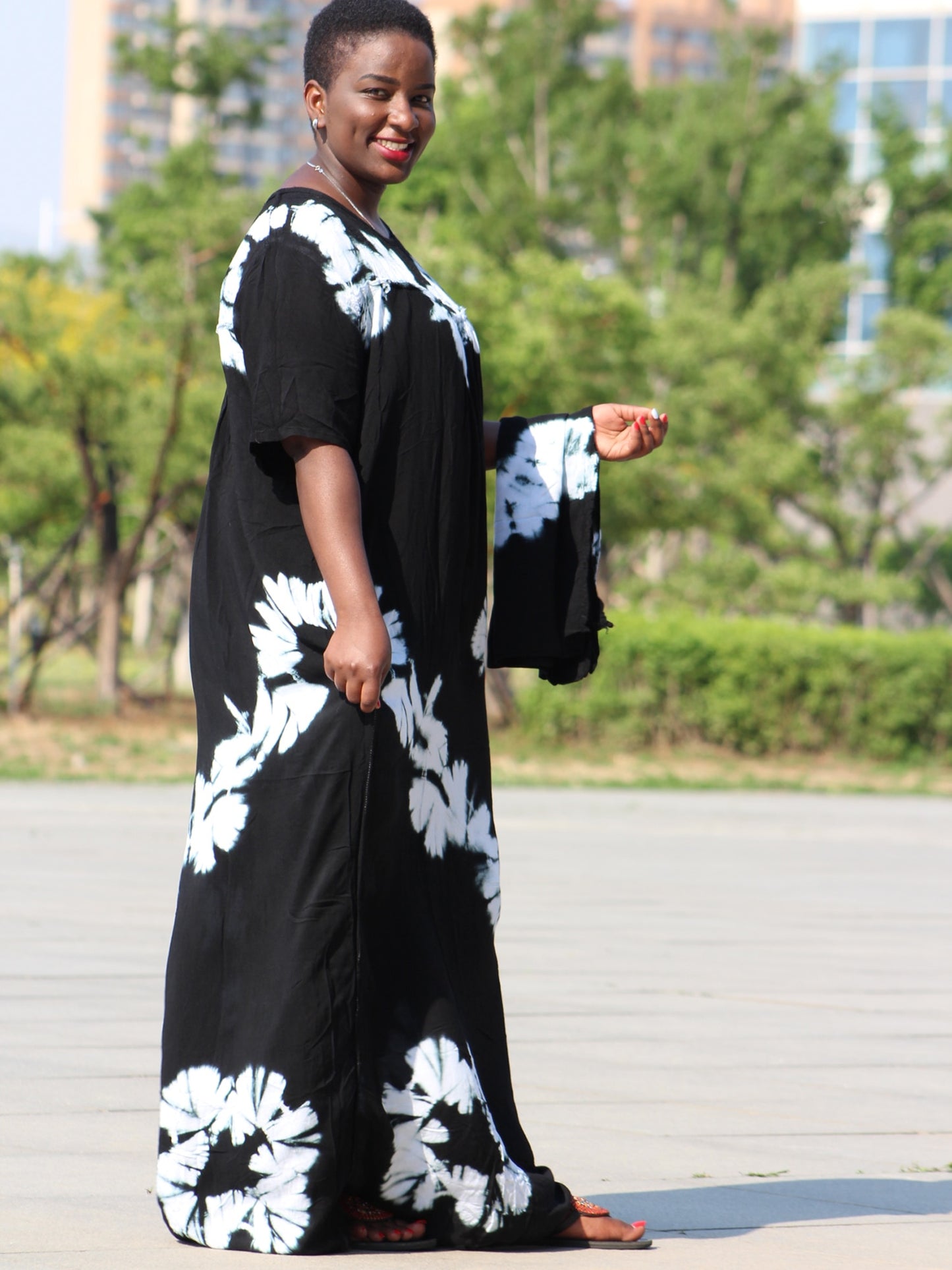 Dashikiage black cotton soft textured comfortable dress with a big scarf