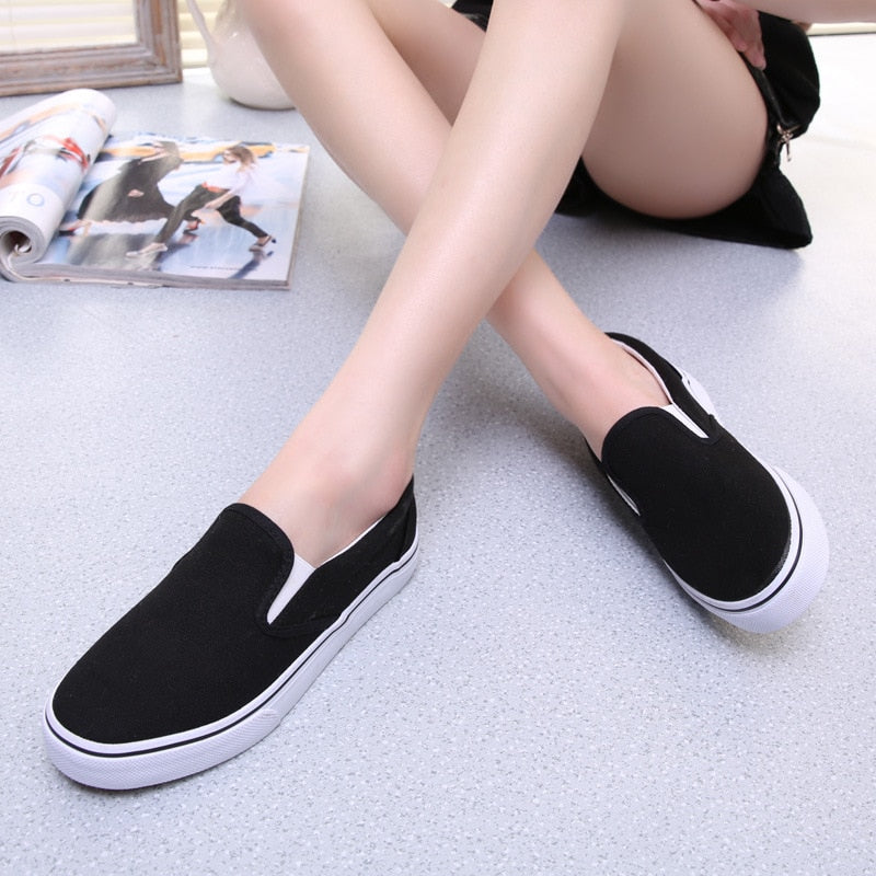 White Couple Canvas Shoes Lazy Shoes Student Cloth Shoes Womens Flats White Sneakers Women