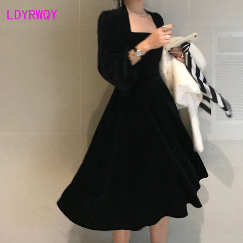 2020 spring new retro Hepburn style square collar waist velvet small dress female Regular  Knee-Length  Office Lady