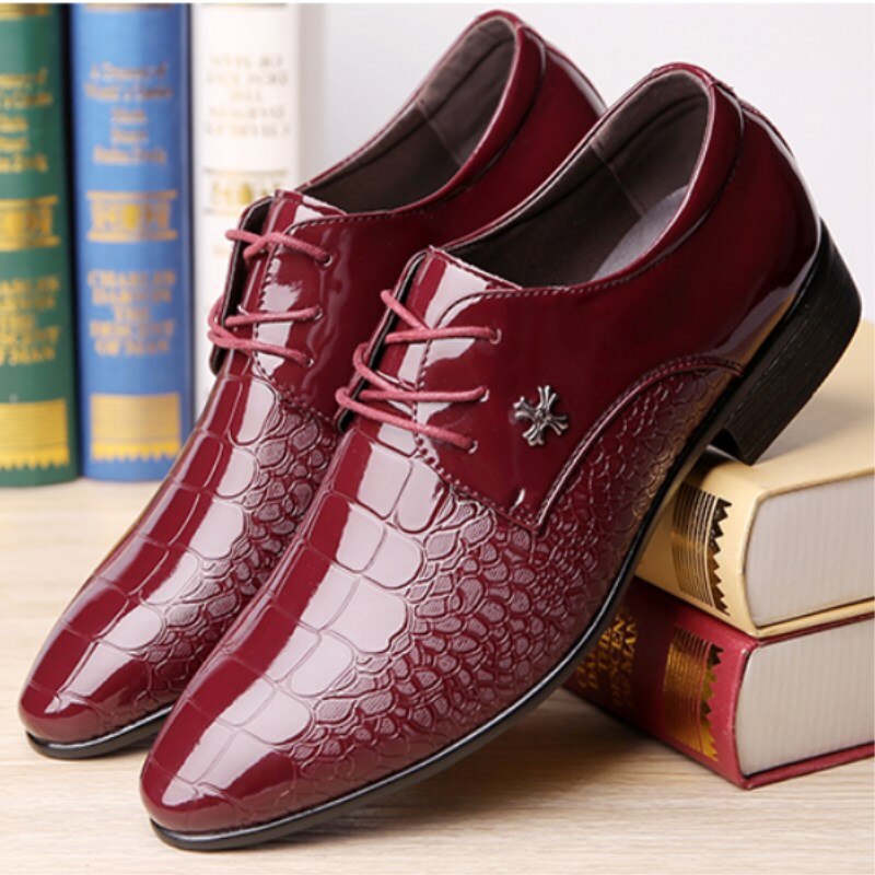 New italian oxford shoes for men luxury mens patent leather wedding shoes mens pointed toe dress shoes plus 48 Multiple colors
