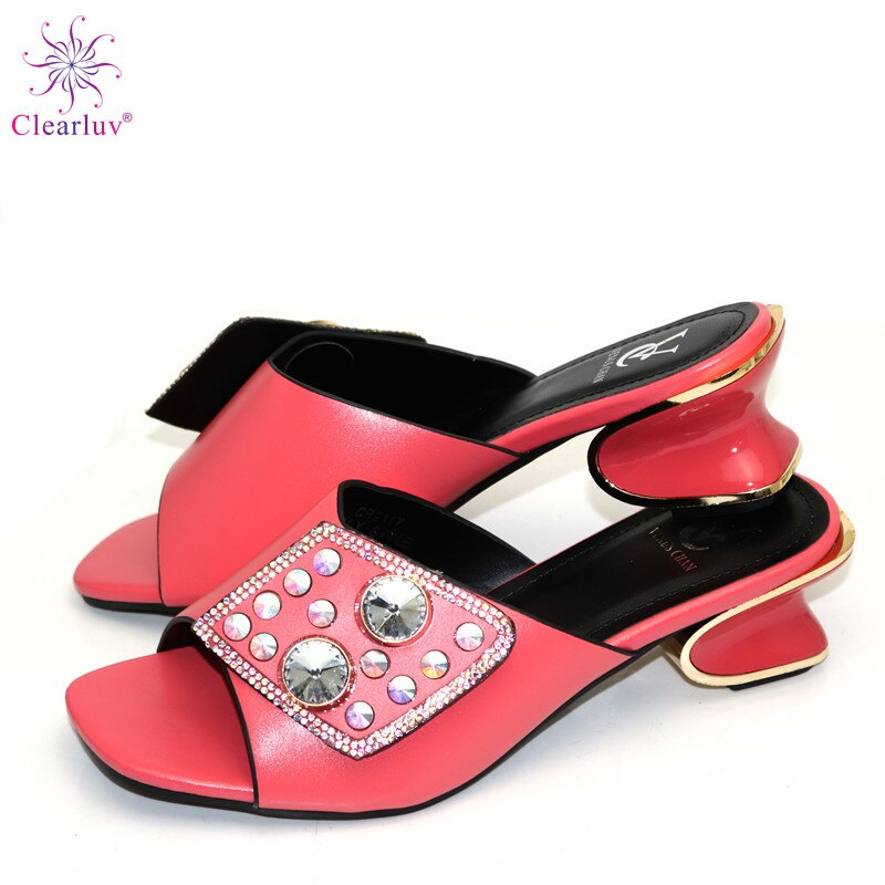 New Arrival Italian Women Wedding Pumps Decorated with Rhinestone Slip on Shoes for Women Nigerian Shoes Luxury Sandals Women