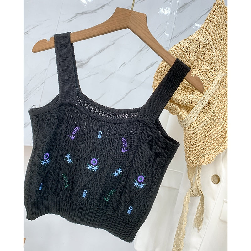 HELIAR Women Flower Embroidery Knitted Crop Tops Women Casual Tube Tops Casual Ribbed Cute Tops Crop Tops Women 2021 Summer
