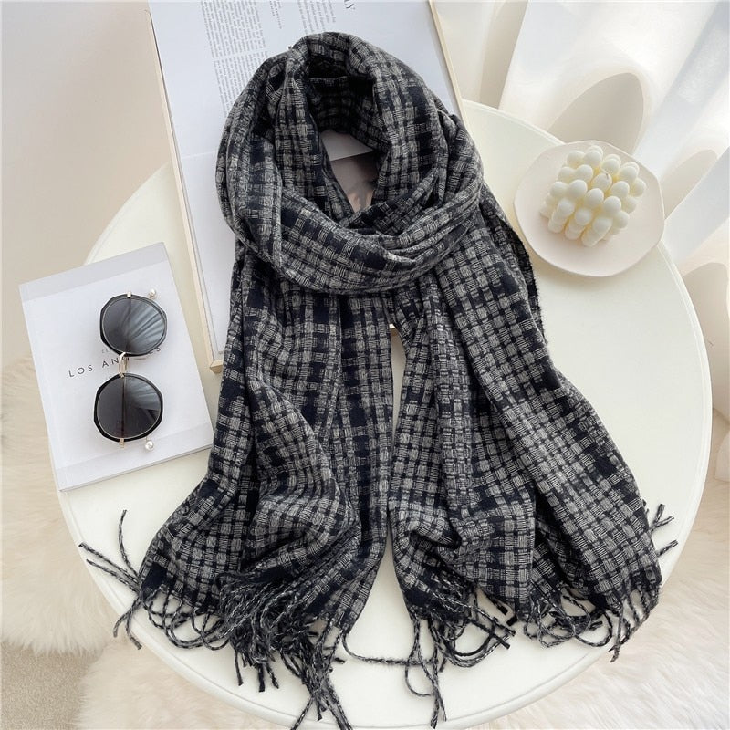 Luxury Plaid Scarf Winter Warm Cashmere Women Long Pashmina Foulard Female Scarves Lady Tassel Shawl Wraps 2022 Design New