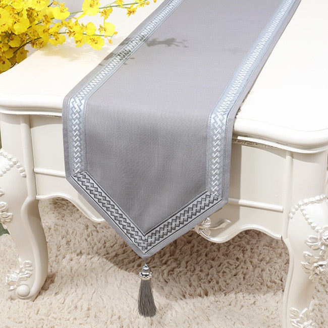 Proud Rose Simple Linen Table Flag Bed Runner Tassel Tablecloth Tea Table TV Cabinet Cover Cloth Custom Chinese Wedding Decor