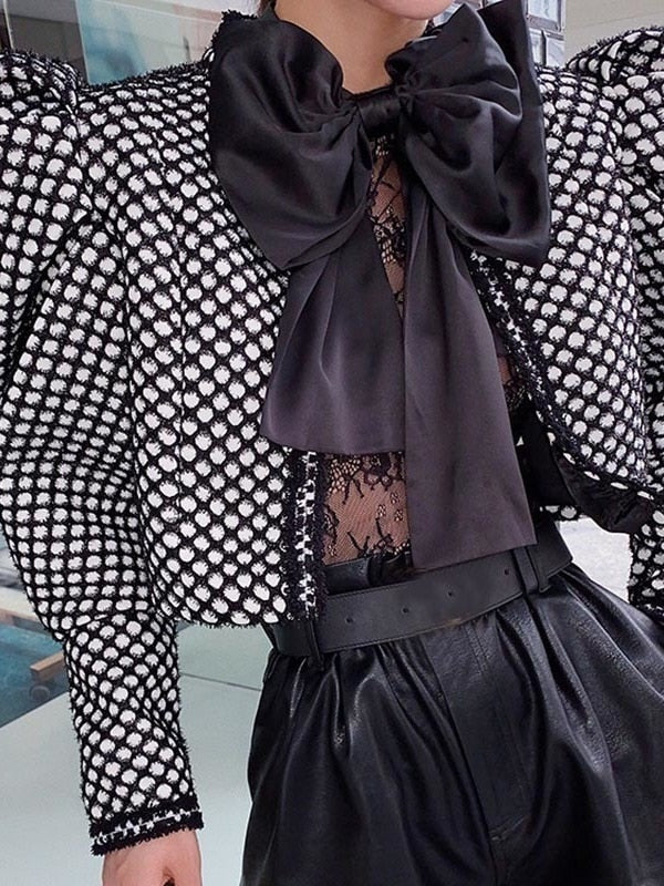 TWOTWINSTYLE Ruched Plaid Coat For Women O Neck Puff Sleeve Short Female Coat Streetwear Autumn Fashion New Clothing 2020