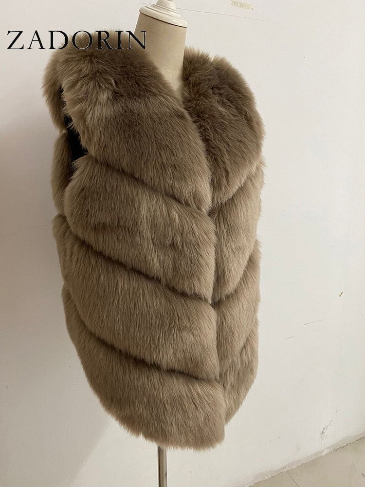 ZADORIN New Luxury Faux Fox Fur Vest Women Furry Short Faux Fur Vests Coat Fur Gilet Fourrure Autumn Winter Overcoat
