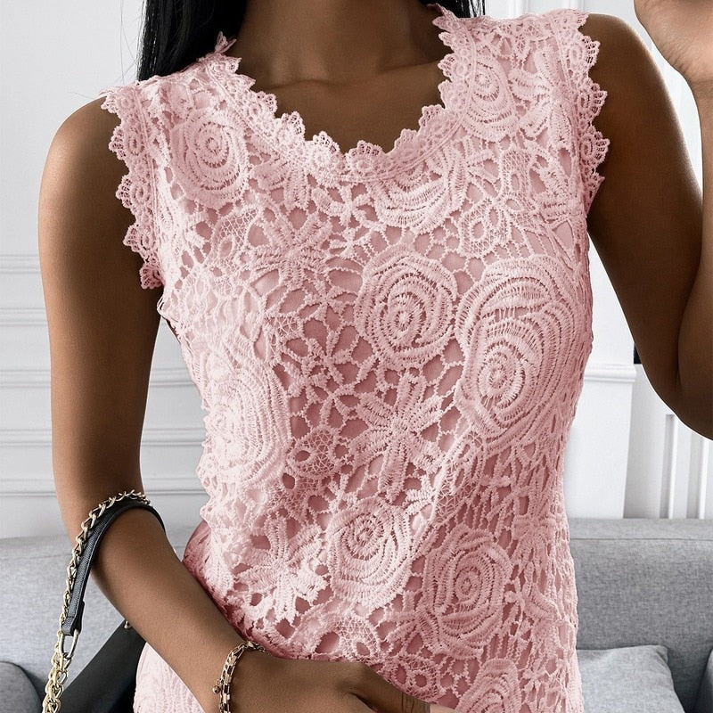 Summer Fashion Lady's Lace Jacquard Sleeveless Casual Women Vintage T-Shirt Loose 5XL Floral Vest Camisole Halter Top 19312