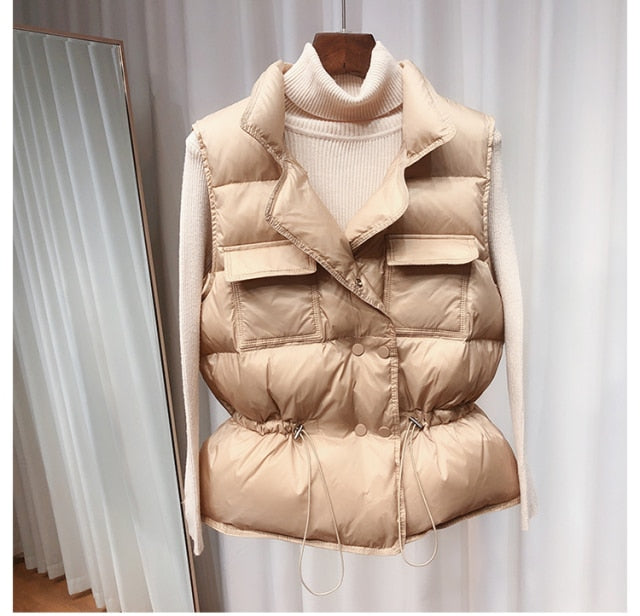 2021 New Ultra Light Down Vest Women Short Vest Windproof Lightweight Warm Waistcoat Female White Duck Down Down Coat Sleeveless