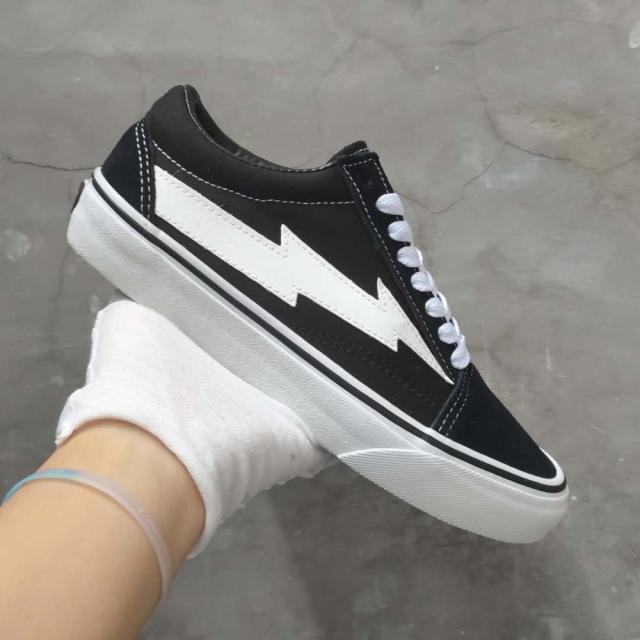 Top Quality green REVENGEs STORM X Canvas shoes Fashion women Vulcanized Shoes Lightning Pattern Men Street skateboarding shoes